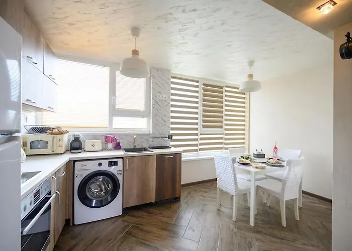 Sunset Luxury Apartment