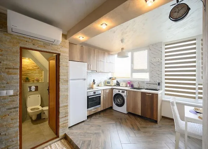 Sunset Luxury Apartment Warna